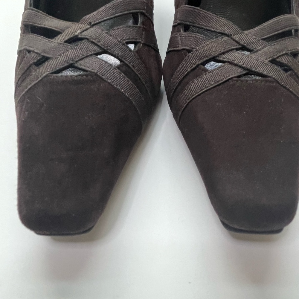 Stuart Weitzman Shoes Brown Suede Pointed Kitten Heels 7.5 Medium - Picture 4 of 6